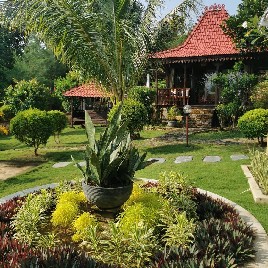 Mirabelle Joglo Village Îles Karimunjawa