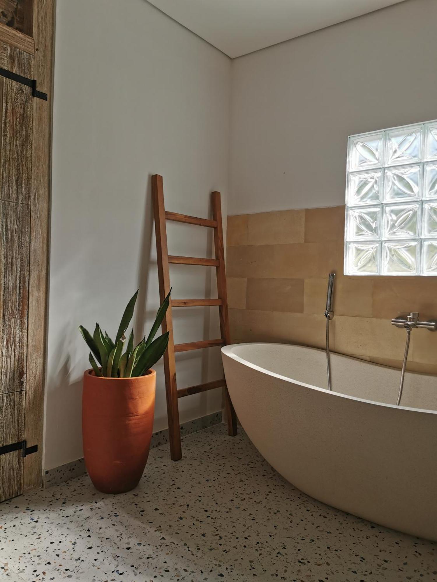 Hotel Mirabelle Joglo Village 3*