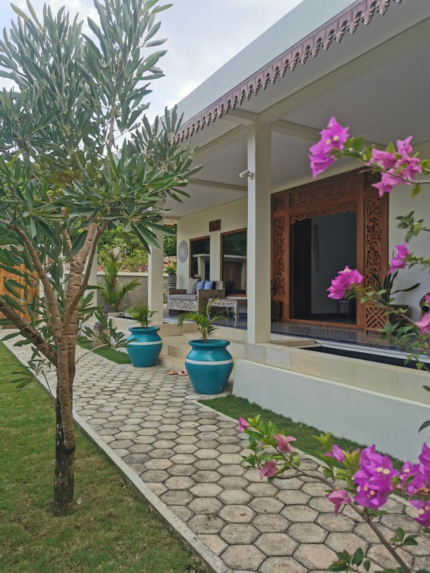 Mirabelle Joglo Village Hotel
